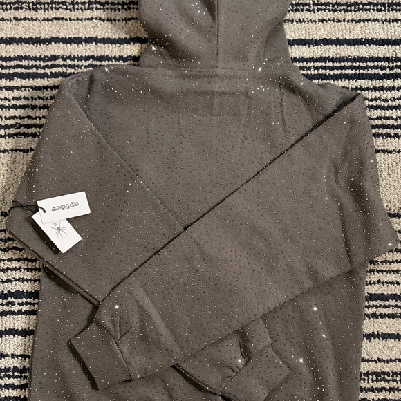 SP5DER VVS Rhinestone - Picture 2 of 7